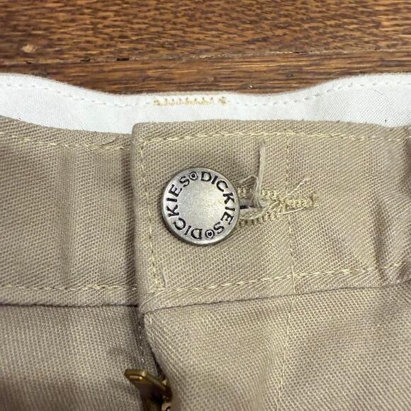 (33) Dickies Cargo Pants – Khaki - Picture 3 of 6